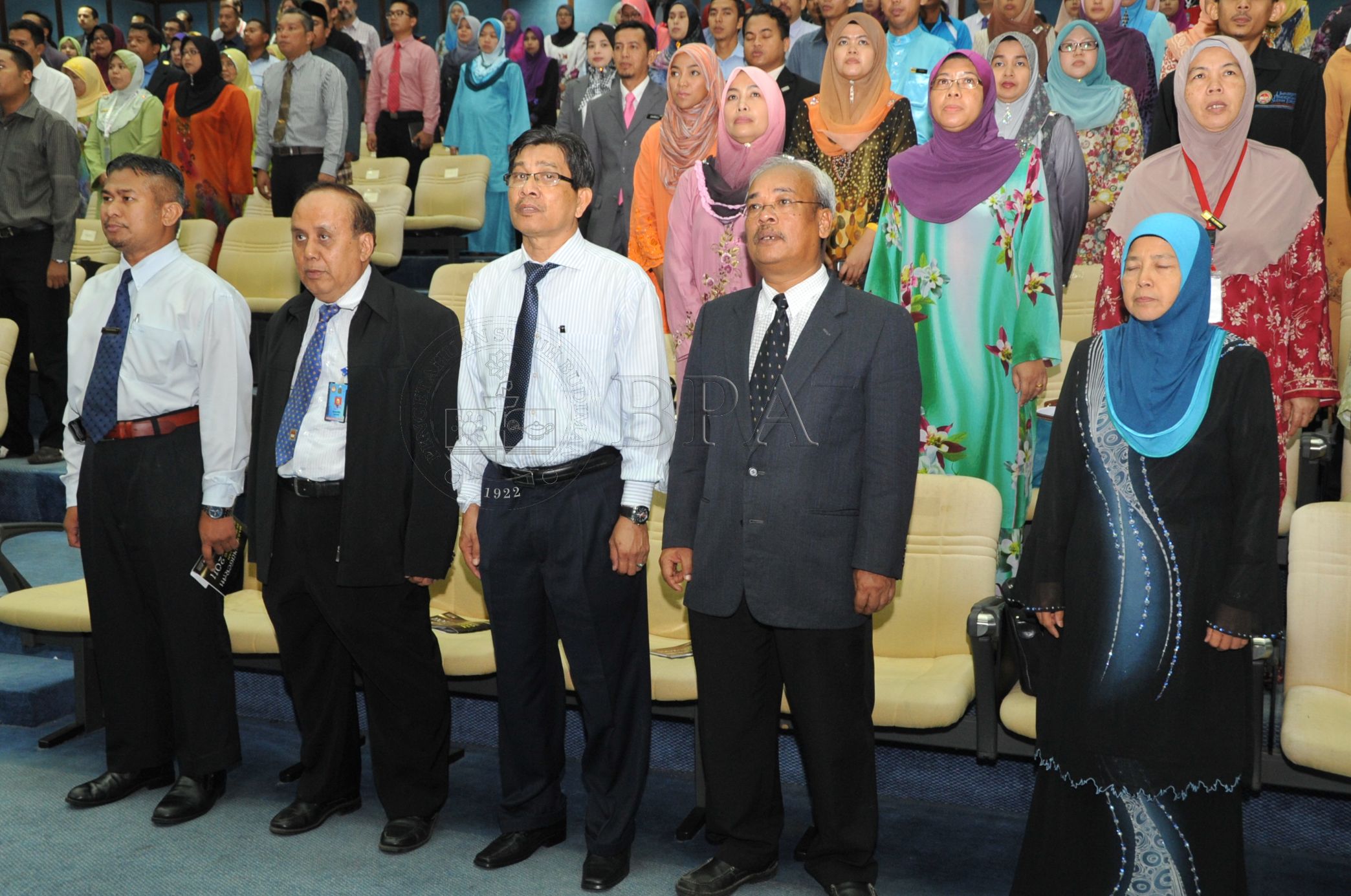 BPA 12 110 APC PRO 5237